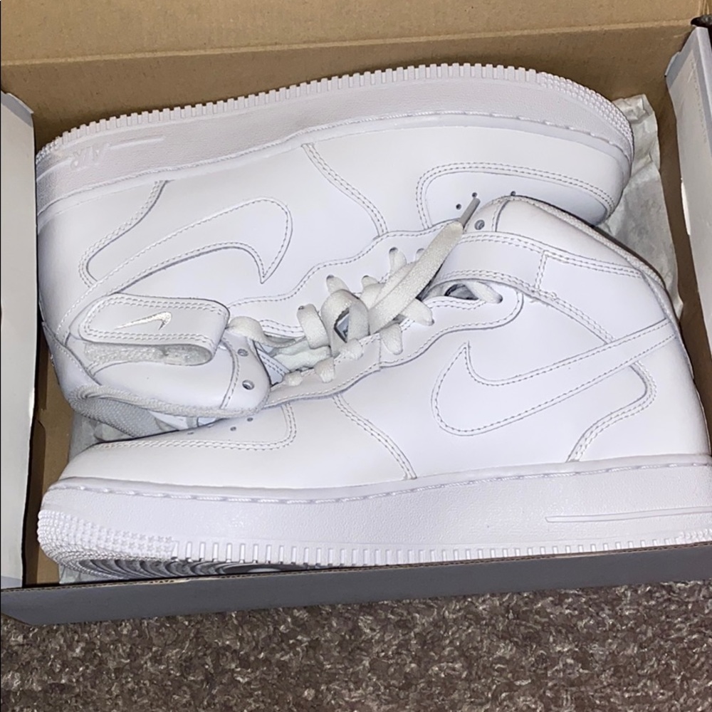 MID AIRFORCE 1 mid